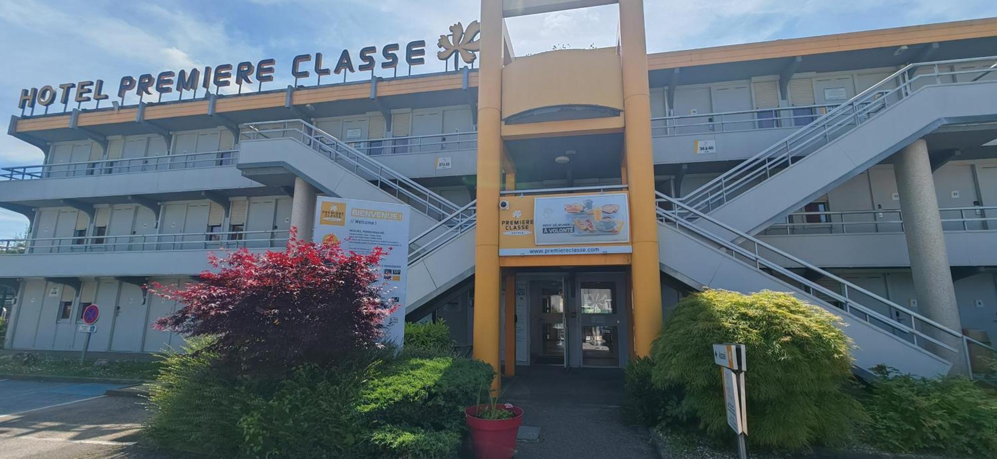 Premiere Classe Besancon Ecole Valentin 3*